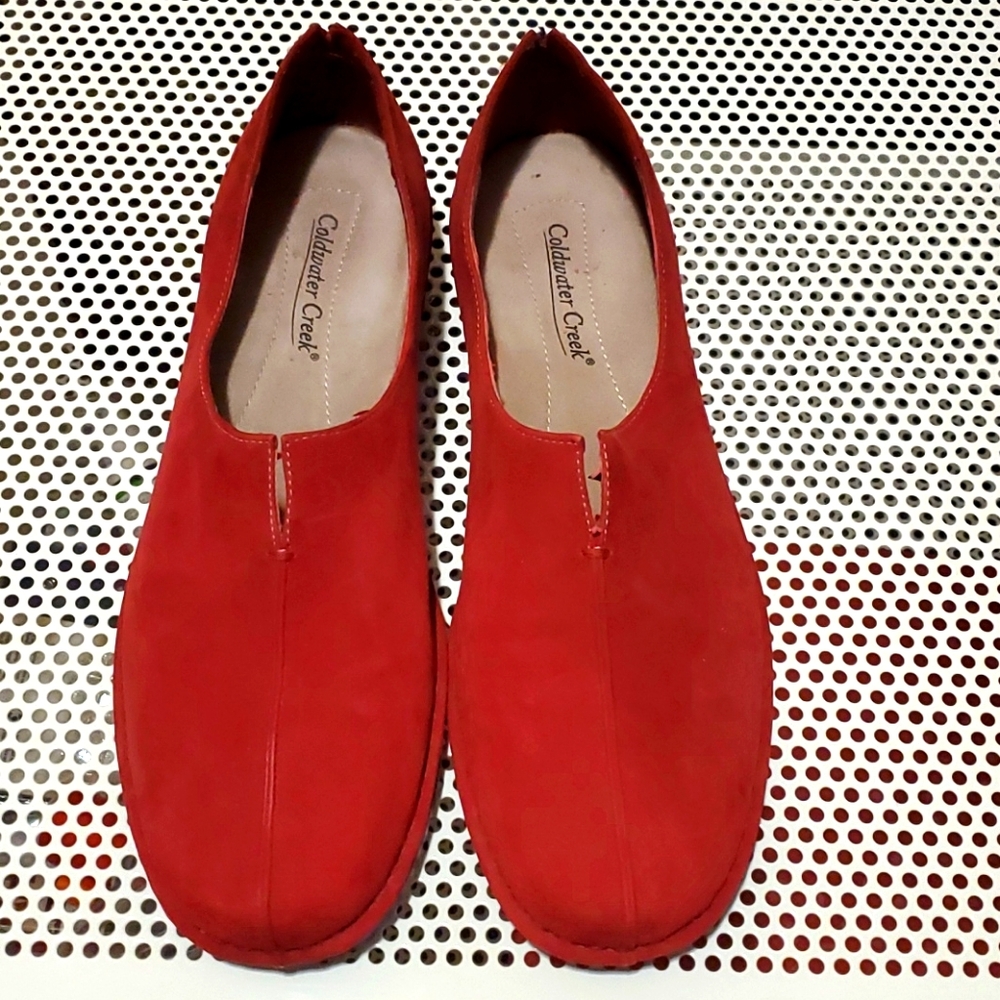 Ladies COLD WATER CREEK LOAFERS